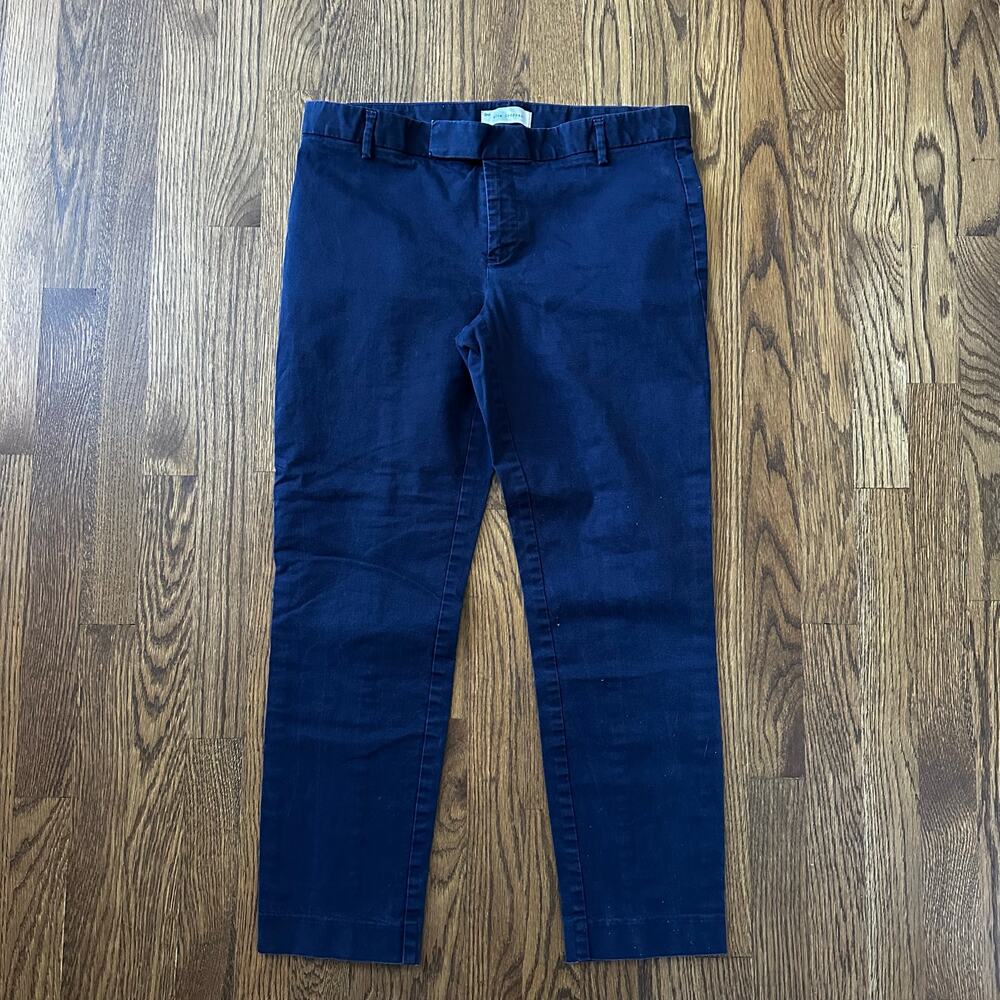 Gap navy blue slim cropped pants, size 8